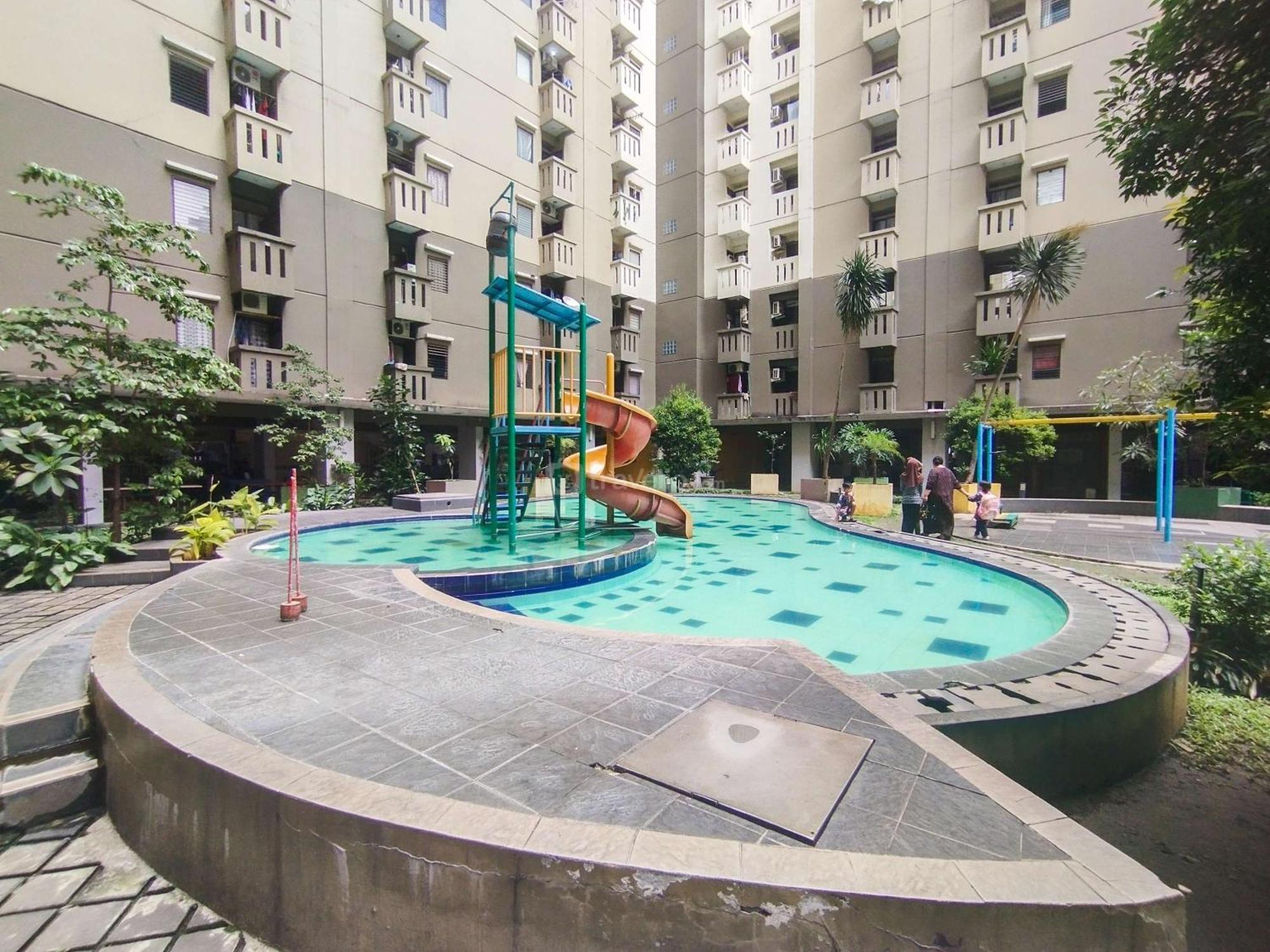 Spacious 2br At Gateway Ahmad Yani Cicadas By Travelio Bandung
