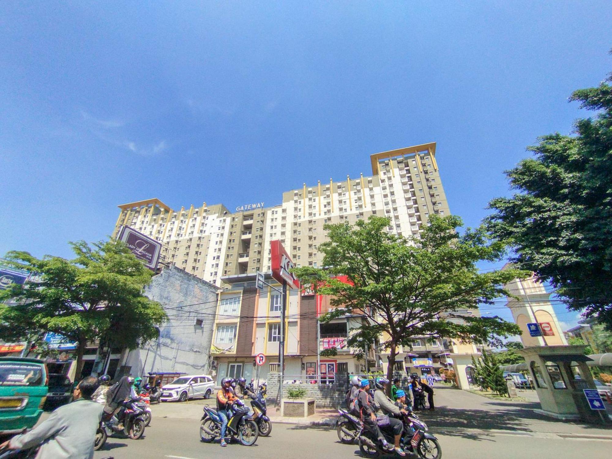Apartemen Spacious 2br At Gateway Ahmad Yani Cicadas By Travelio *