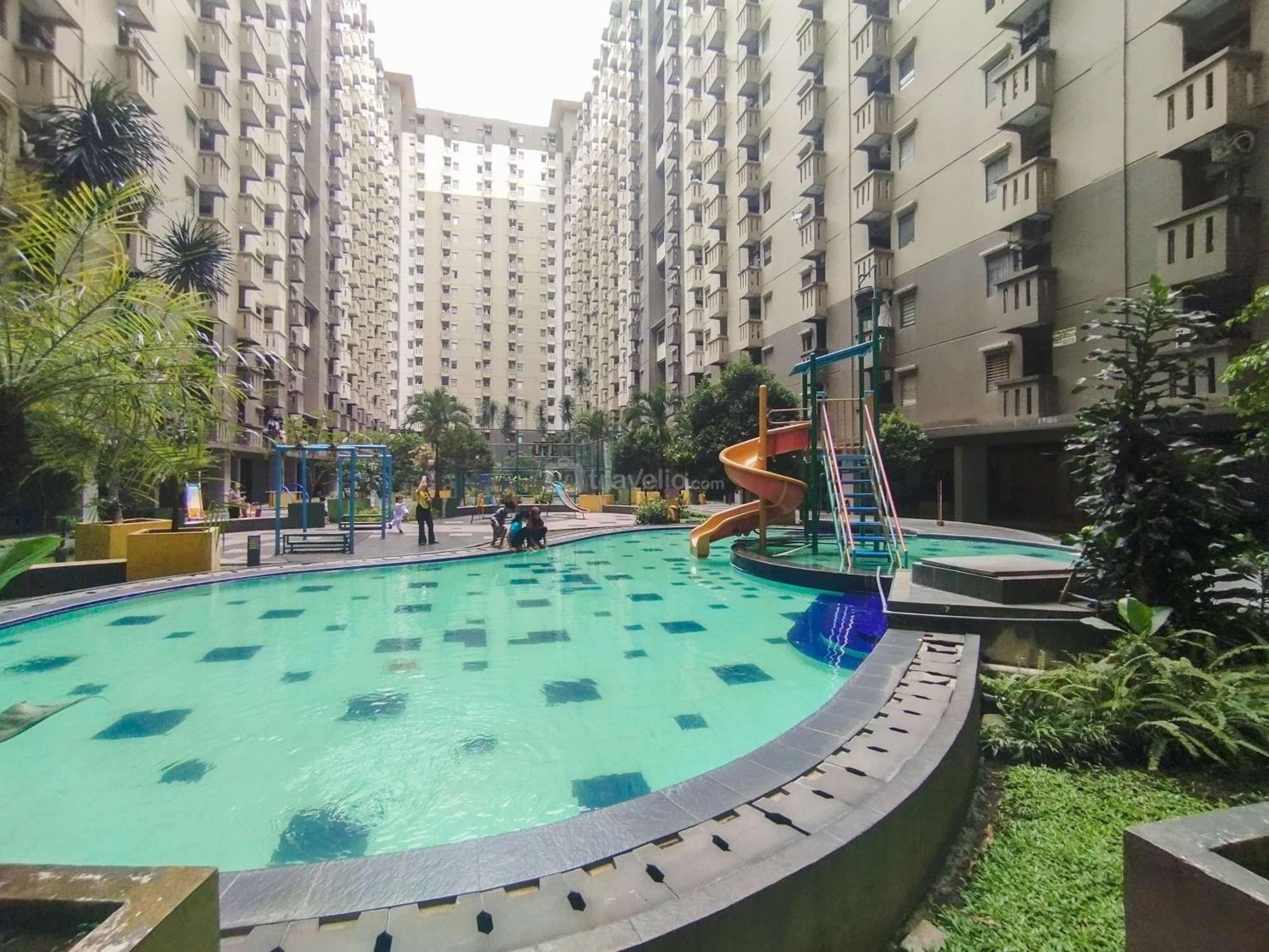 Spacious 2br At Gateway Ahmad Yani Cicadas By Travelio Apartemen *