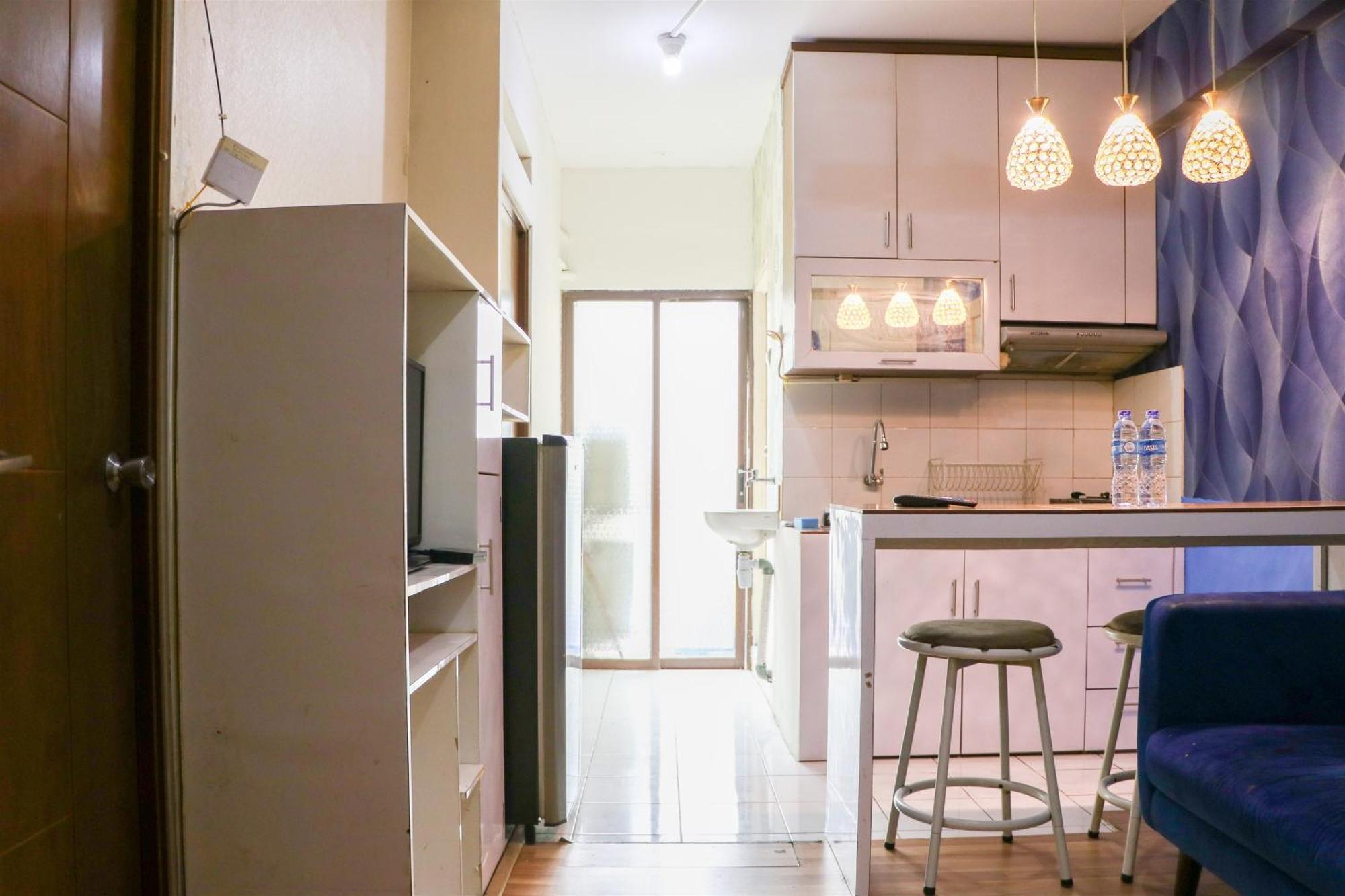 Spacious 2br At Gateway Ahmad Yani Cicadas By Travelio Apartemen *
