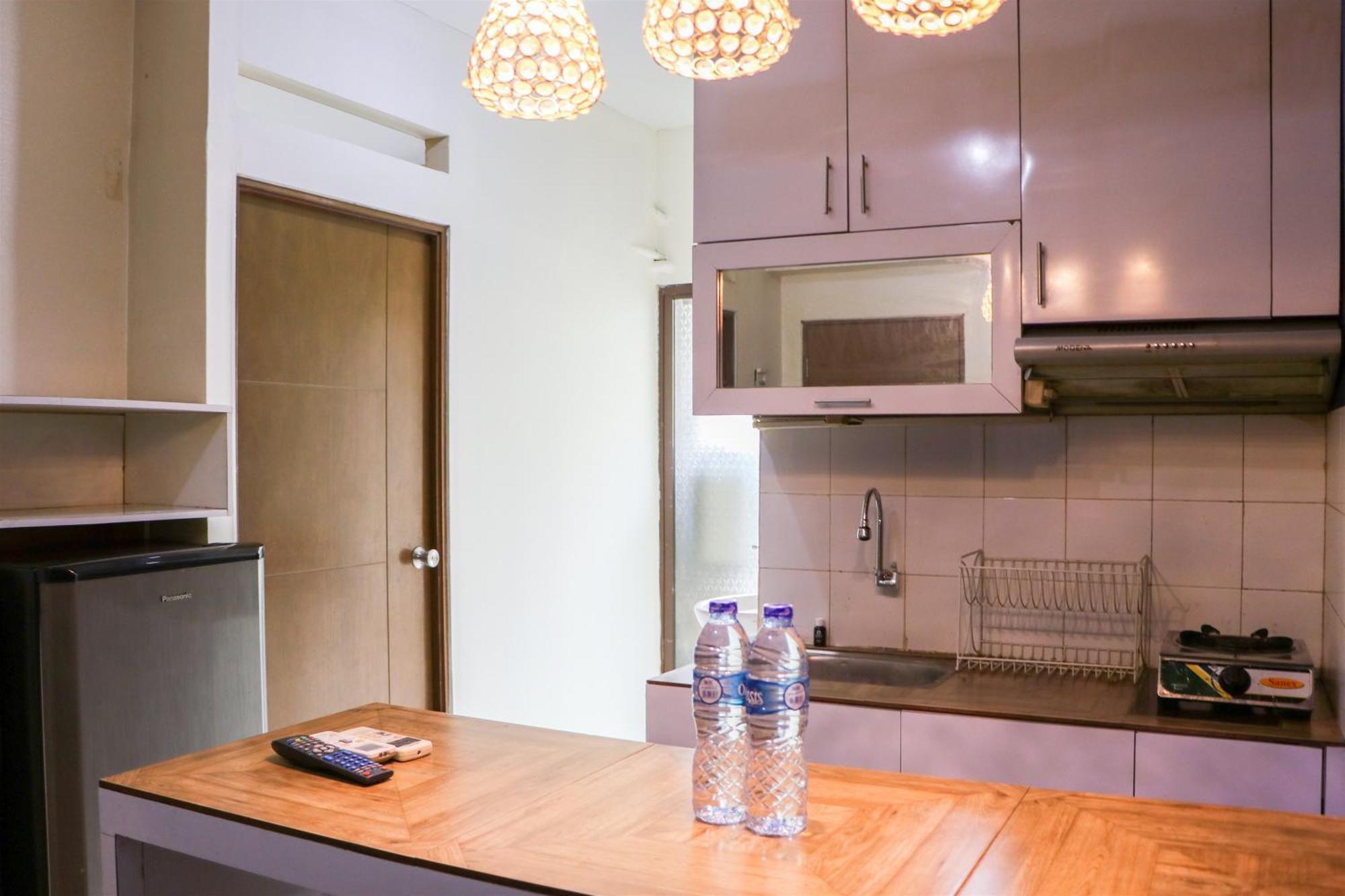 Spacious 2br At Gateway Ahmad Yani Cicadas By Travelio Apartemen